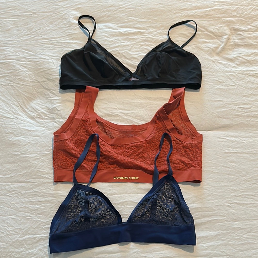 Victoria's Secret Women's Bralette Set